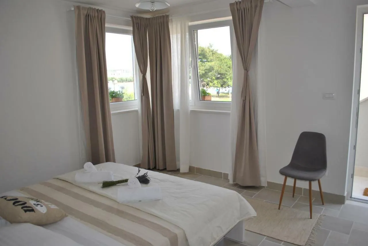 Apartments Rita Zadar