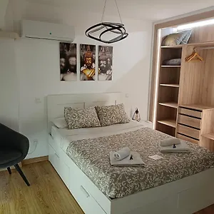 https://estudio-frailes-centro-historico-de-malaga.es-andalucia.com